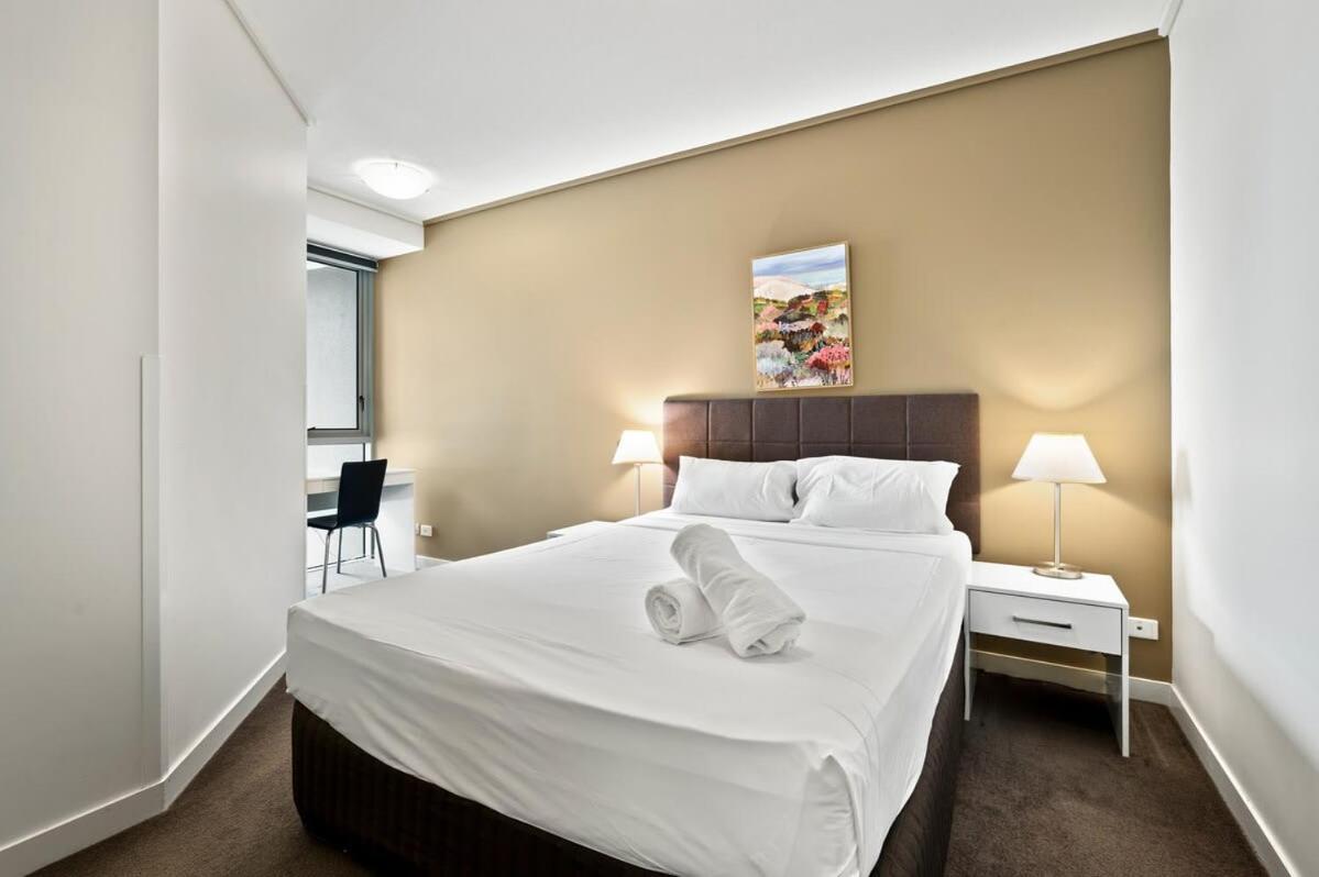 City Living - Brisbane River-View 2 Bedroom Apt ภายนอก รูปภาพ